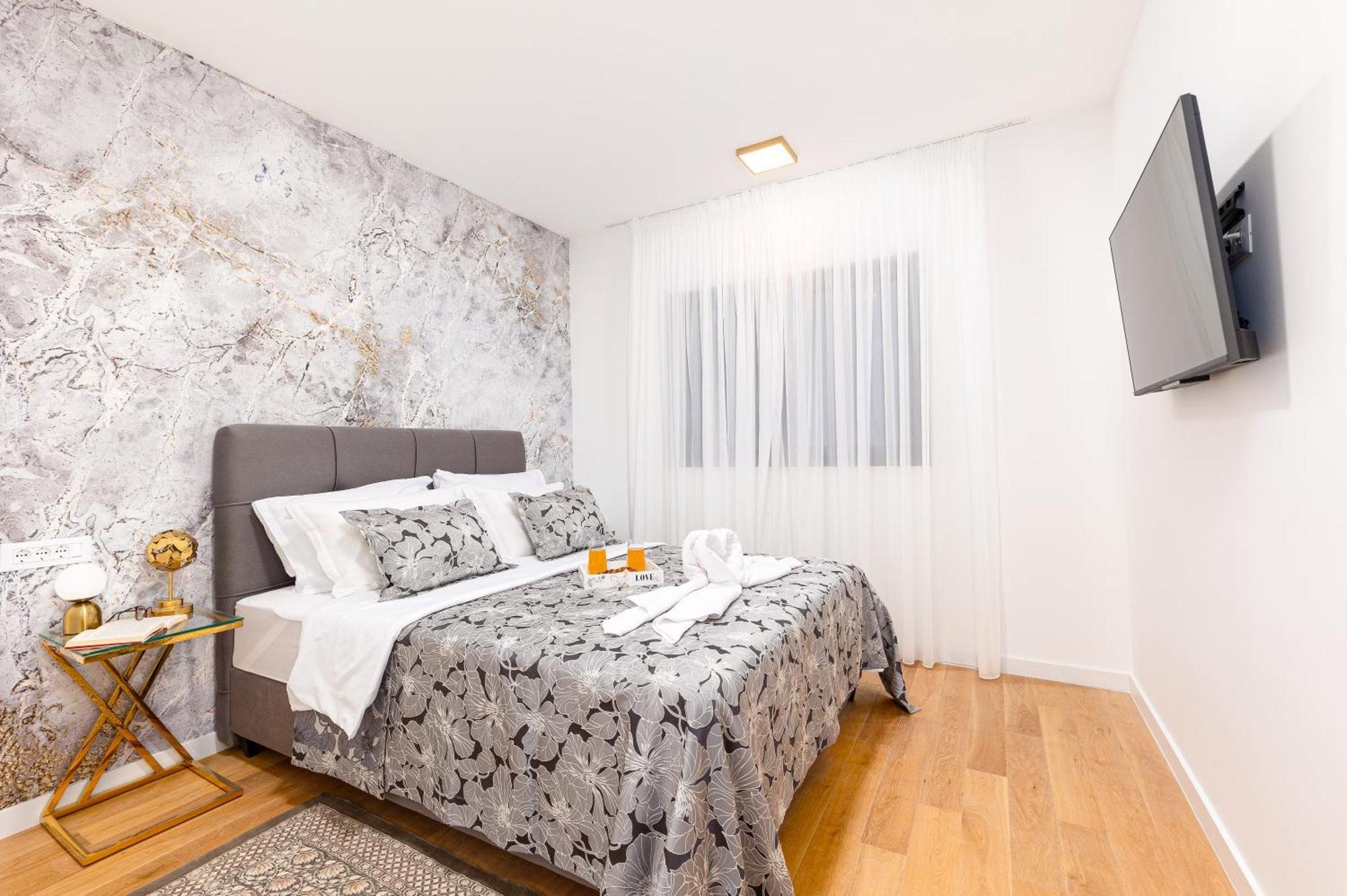 Golden Smile Apartment Split Eksteriør billede